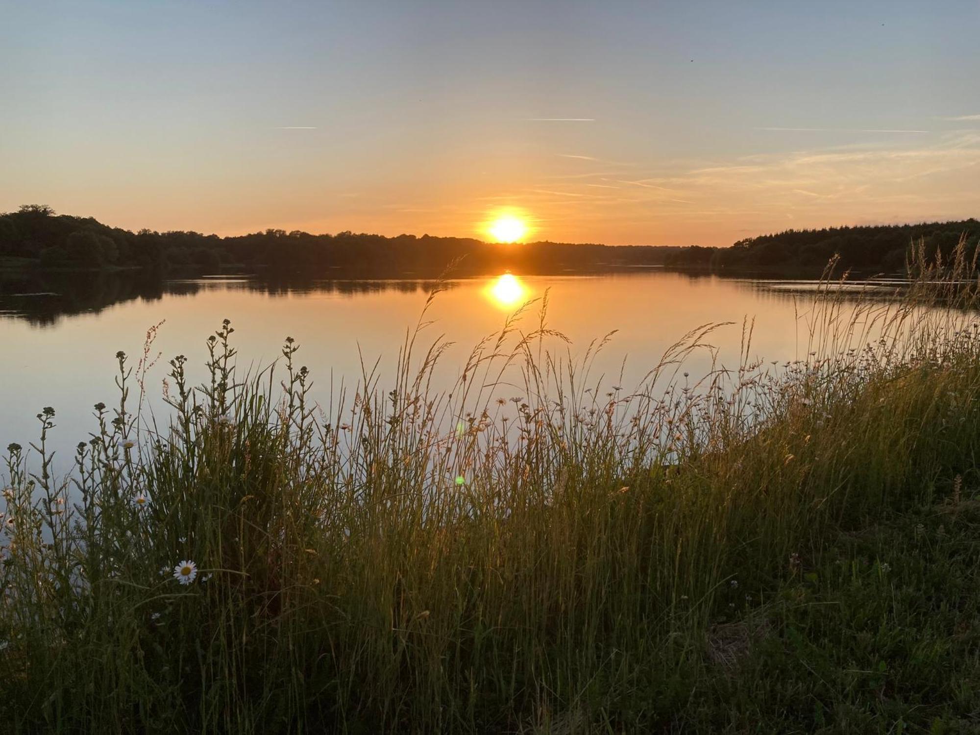 Hotel Au Pre Fleuri Eco Glamping Le Lindois Exteriér fotografie