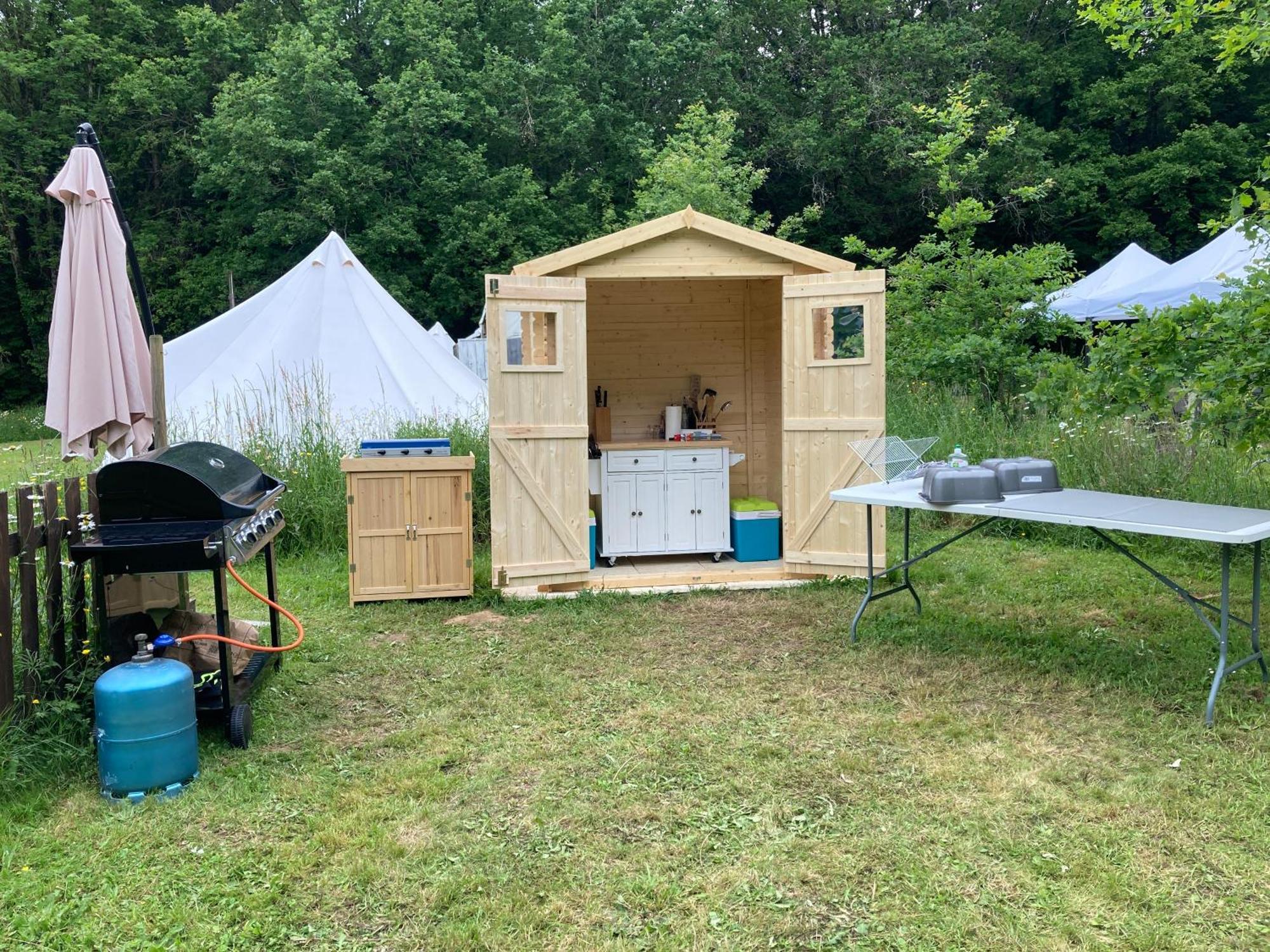 Hotel Au Pre Fleuri Eco Glamping Le Lindois Exteriér fotografie